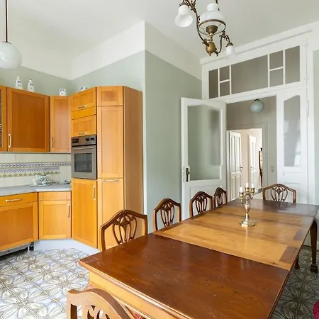 Appartement Beletage Jugendstiltraum Diez